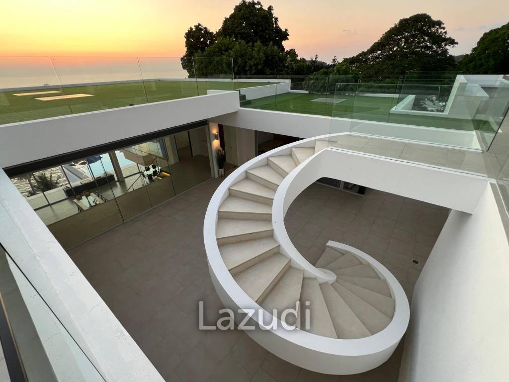 Luxurious 8 bed, 11 bath, Oceanfront Villa in Kata