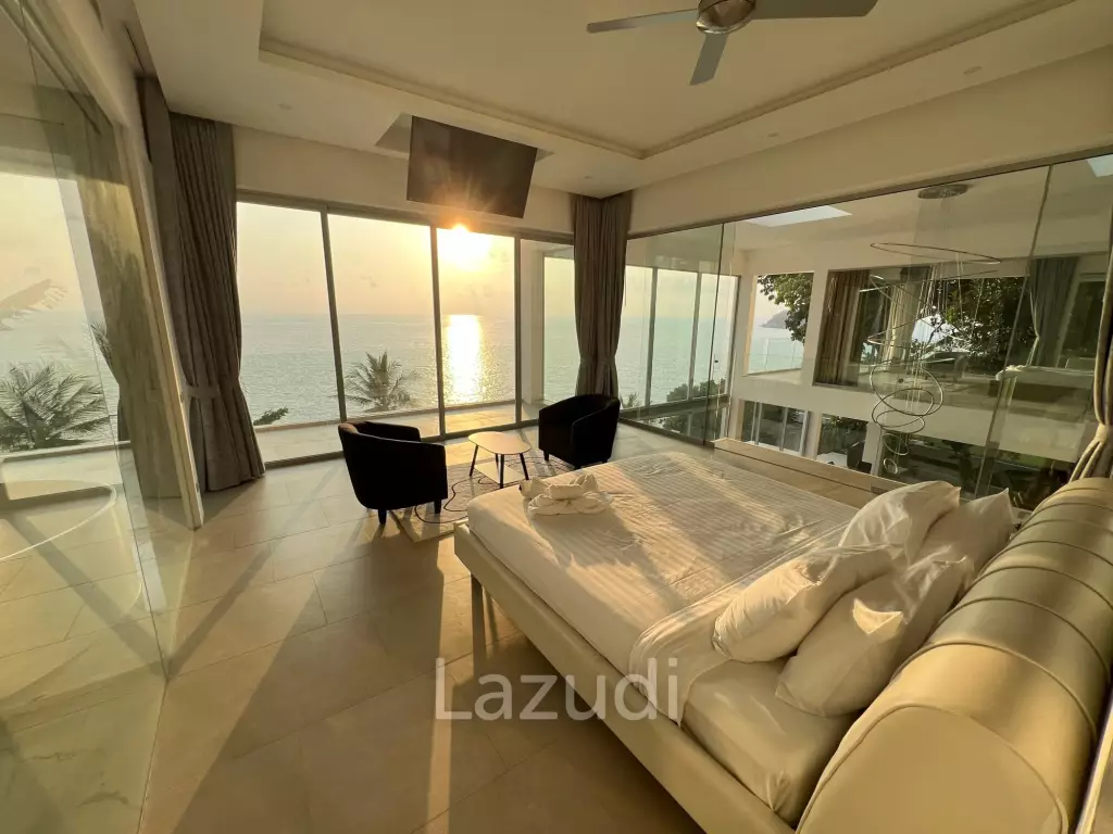 Luxurious 8 bed, 11 bath, Oceanfront Villa in Kata