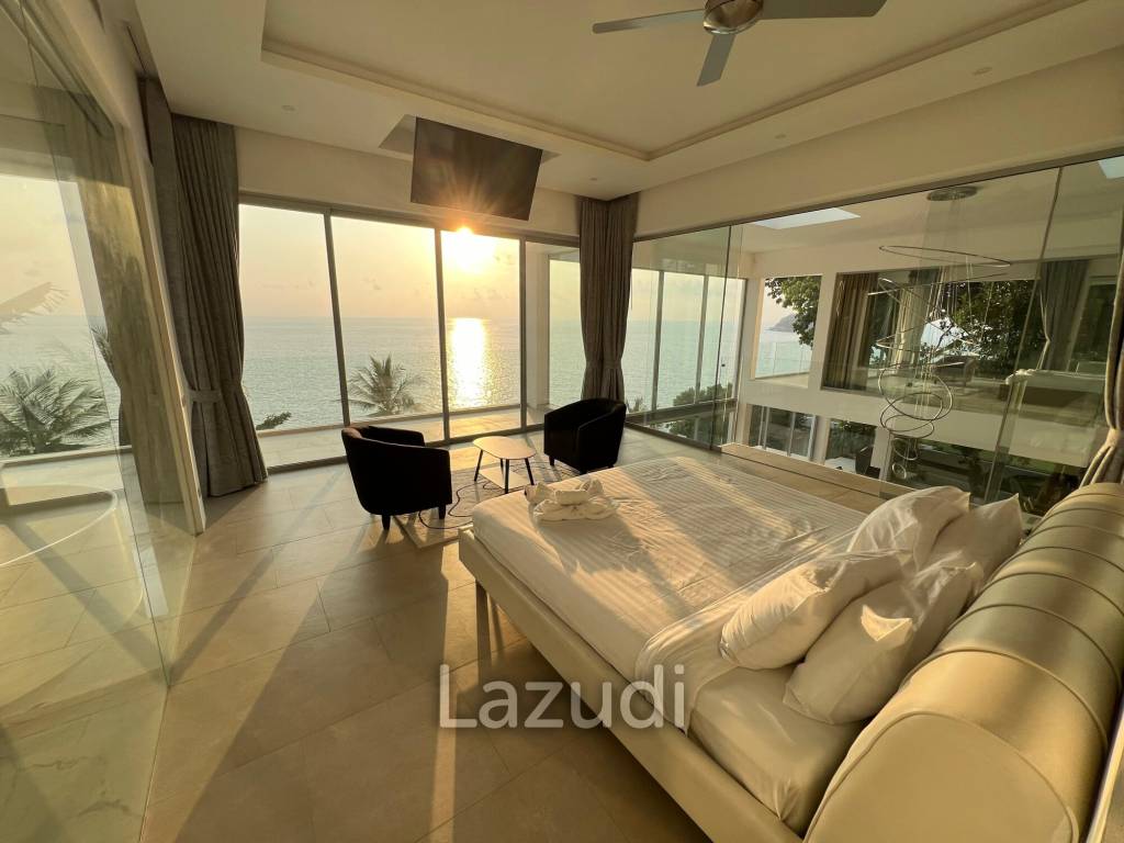 Luxurious 8 bed, 11 bath, Oceanfront Villa in Kata