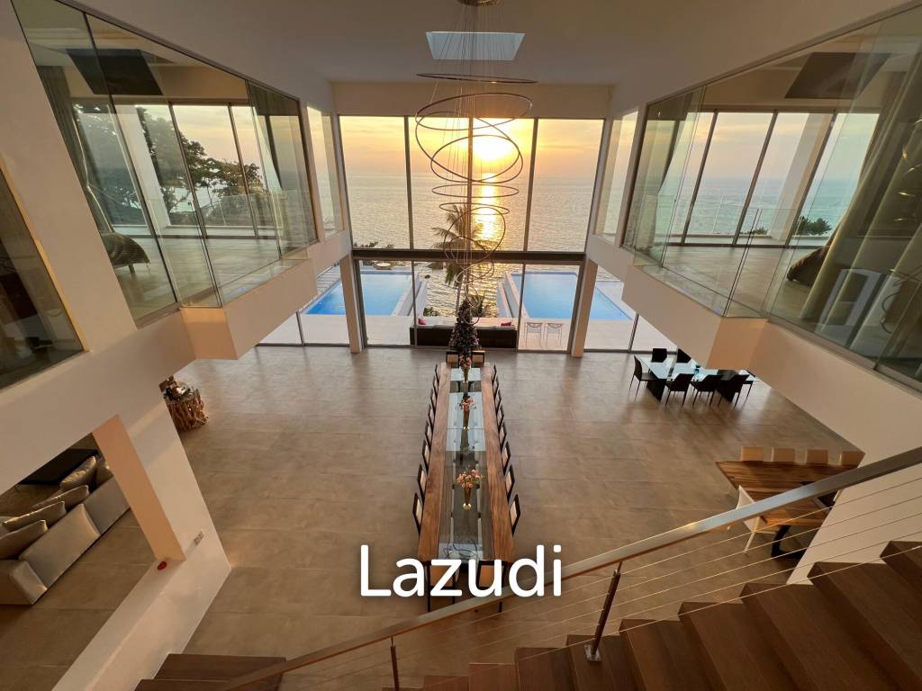 Luxurious 8 bed, 11 bath, Oceanfront Villa in Kata