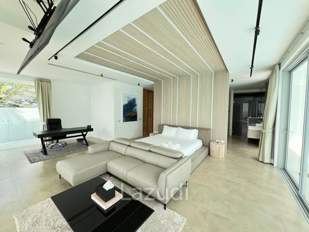 Luxurious 8 bed, 11 bath, Oceanfront Villa in Kata