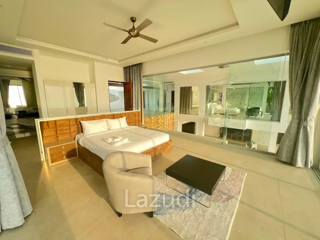 Luxurious 8 bed, 11 bath, Oceanfront Villa in Kata