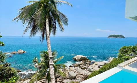 Luxurious 8 bed, 11 bath, Oceanfront Villa in Kata