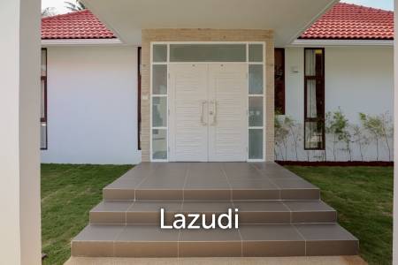 ขายบ้าน 4 ห้องนอนพร้อมสระว่ายน้ำในโครงการกอล์ฟวิลเลจ หัวหิน