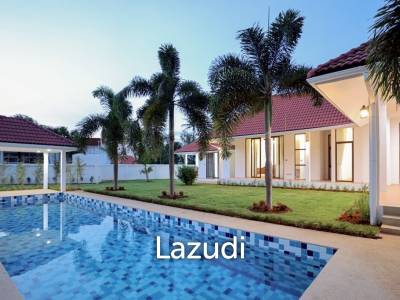 Golf Village: 4-Bedroom Villa with Pool in Hua Hin