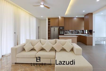 ขายบ้าน 4 ห้องนอนพร้อมสระว่ายน้ำในโครงการกอล์ฟวิลเลจ หัวหิน