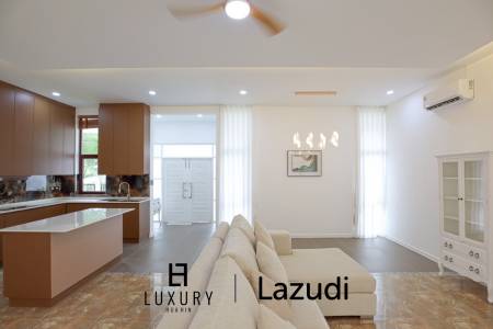 ขายบ้าน 4 ห้องนอนพร้อมสระว่ายน้ำในโครงการกอล์ฟวิลเลจ หัวหิน
