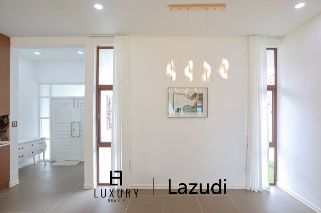 ขายบ้าน 4 ห้องนอนพร้อมสระว่ายน้ำในโครงการกอล์ฟวิลเลจ หัวหิน