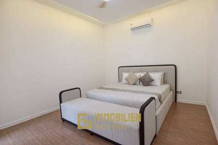ขายบ้าน 4 ห้องนอนพร้อมสระว่ายน้ำในโครงการกอล์ฟวิลเลจ หัวหิน