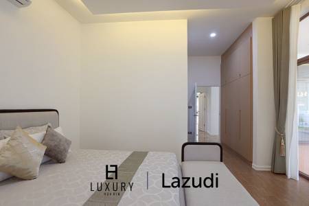 ขายบ้าน 4 ห้องนอนพร้อมสระว่ายน้ำในโครงการกอล์ฟวิลเลจ หัวหิน