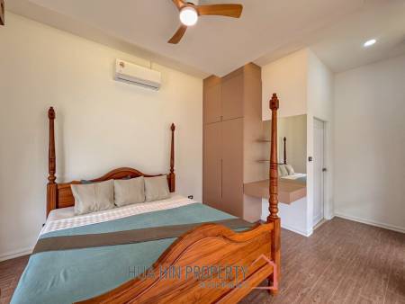 Golf Village: 4-Bedroom Villa with Pool in Hua Hin