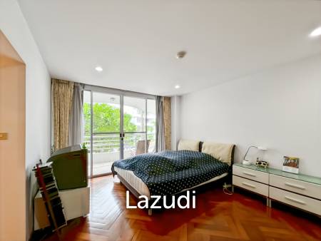 For Sale : Charming  2-Bedroom Condo in Baan Chai Talay Hua Hin