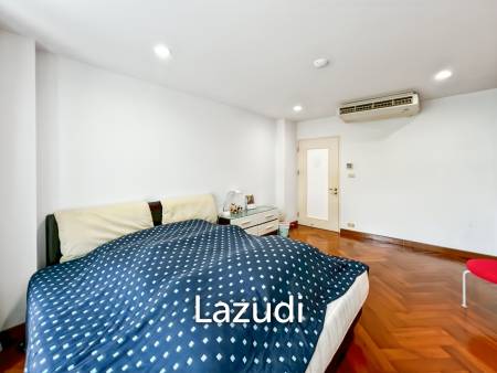 For Sale : Charming  2-Bedroom Condo in Baan Chai Talay Hua Hin
