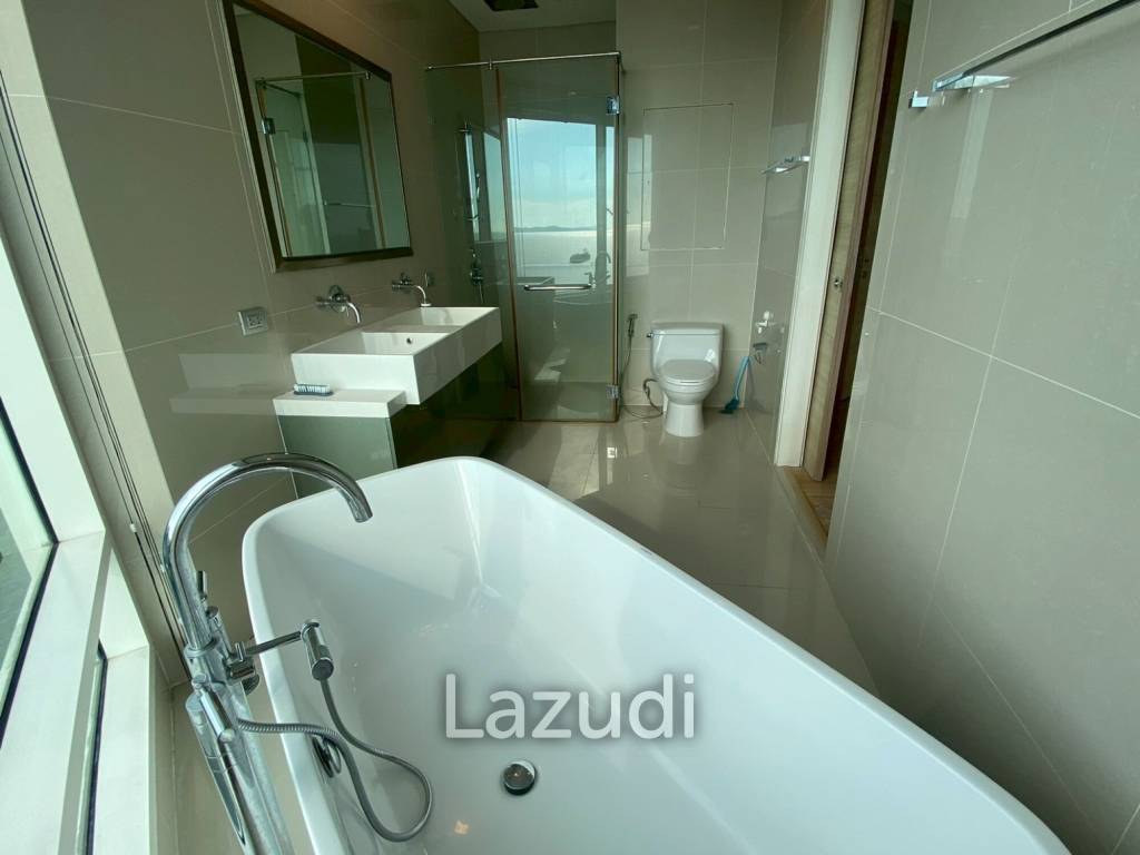 3 Beds 3 Baths 218 SQ.M. Reflection Jomtien Beach Pattaya