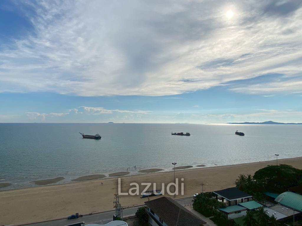 3 Beds 3 Baths 218 SQ.M. Reflection Jomtien Beach Pattaya