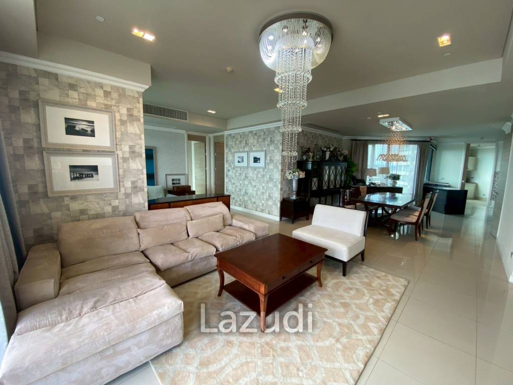 3 Beds 3 Baths 218 SQ.M. Reflection Jomtien Beach Pattaya
