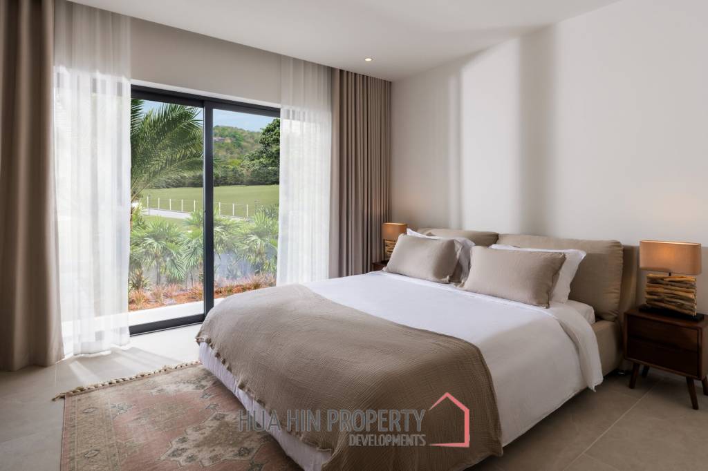 3 Bad 3 Bath 232 SQ.M BelVida Estates Villa Suasana