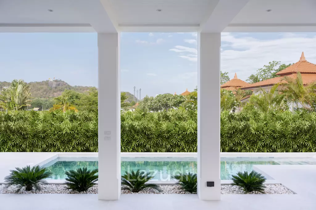 2 Bad 2 Bath 180 SQ.M BelVida Estates Villa Suasana