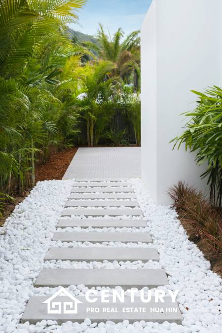 750 Kvm 2 Seng 2 Bad Villa for Salg