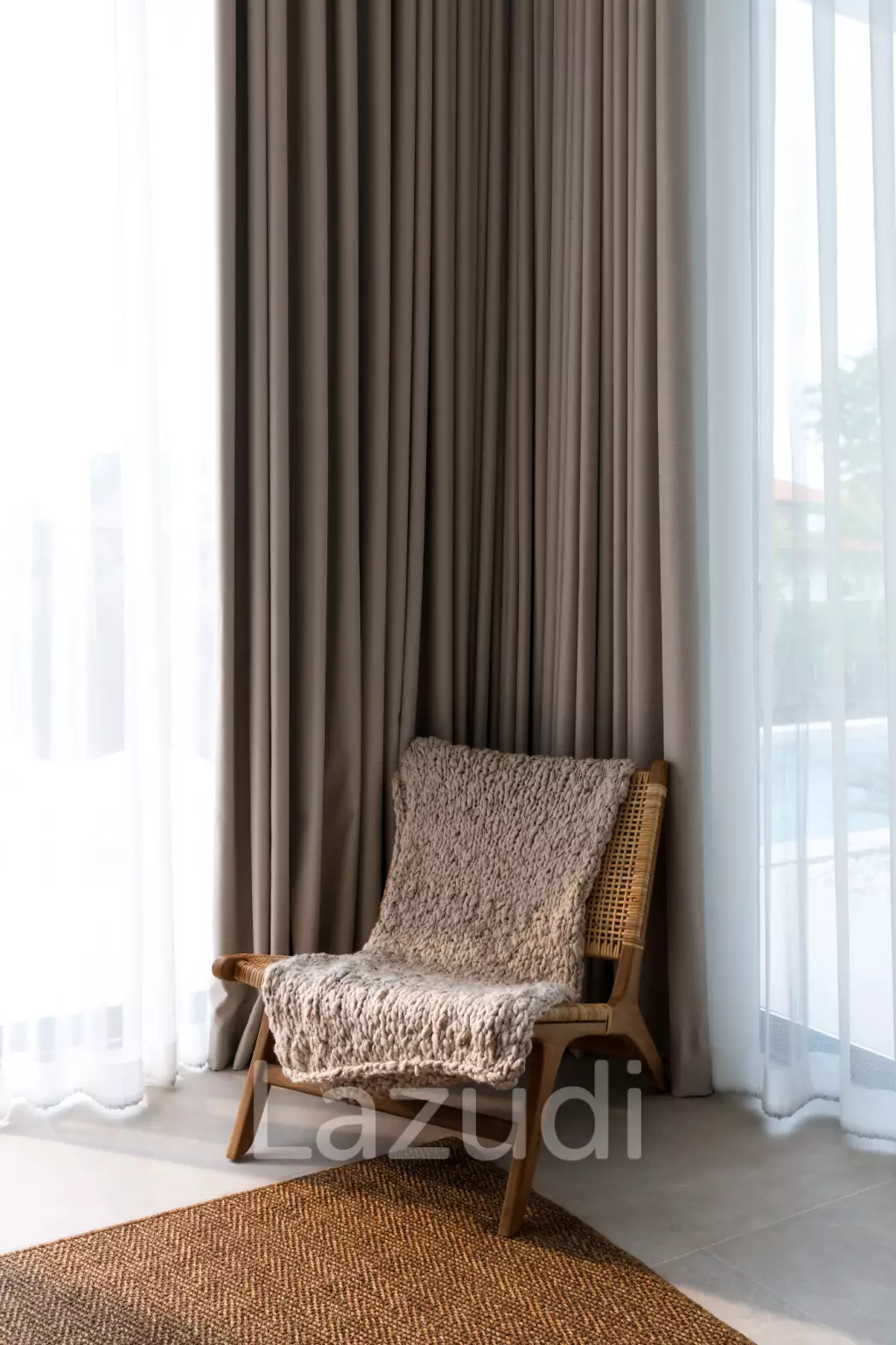2 Bad 2 Bath 180 SQ.M BelVida Estates Villa Suasana