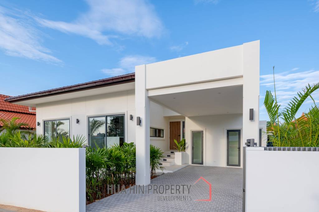 2 Bad 2 Bath 180 SQ.M BelVida Estates Villa Suasana