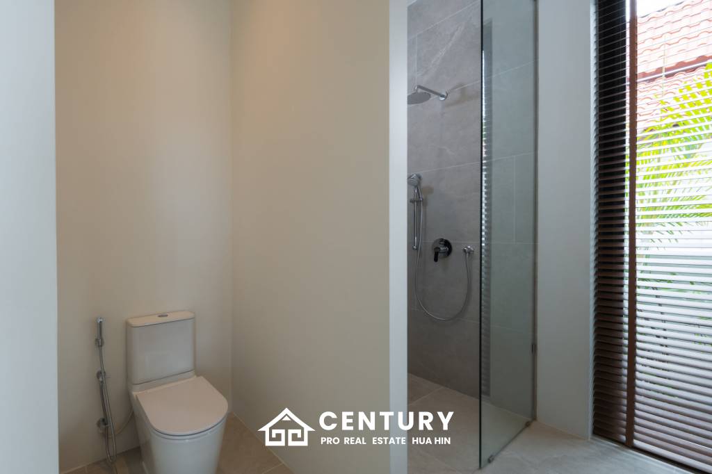 750 Kvm 2 Seng 2 Bad Villa for Salg