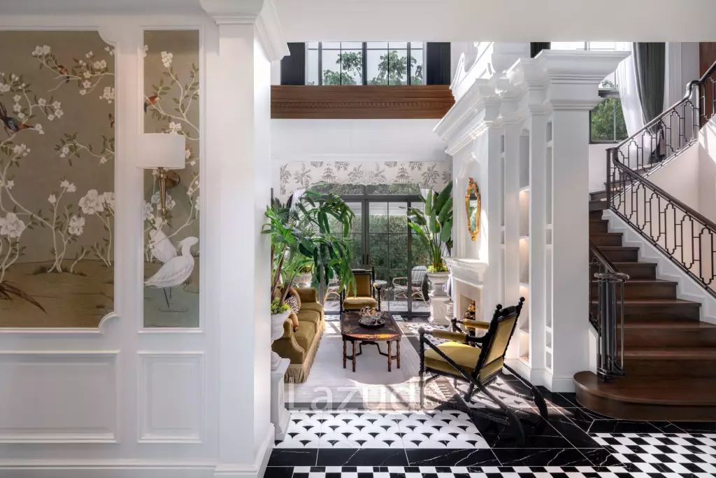 5 beds 6 bath 885 SQ.m. The Palazzo Krungthep Kreetha
