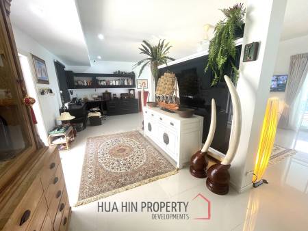 BO FAI: Renovated 4 bedroom villa with a 17x7 meter pool