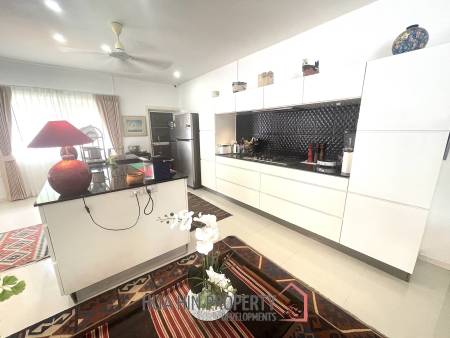 BO FAI: Renovated 4 bedroom villa with a 17x7 meter pool