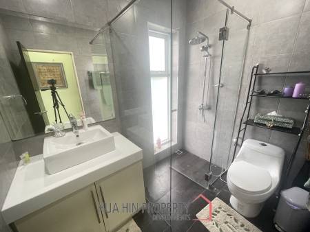 BO FAI: Renovated 4 bedroom villa with a 17x7 meter pool