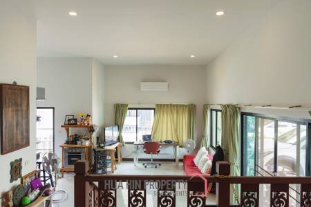Charming 3-Bedroom Villa in Hua Hin Horizon