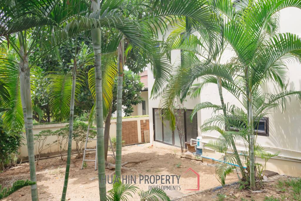 Charming 3-Bedroom Villa in Hua Hin Horizon
