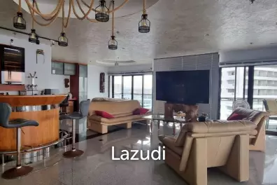 2 Beds 3 Baths 242 SQ.M. Baan Haad U Thong