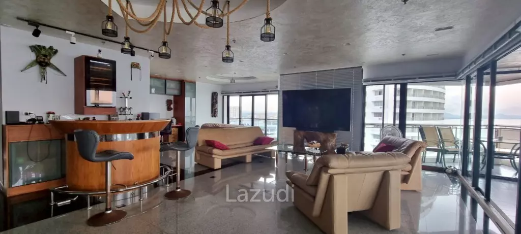 2 Beds 3 Baths 242 SQ.M. Baan Haad U Thong