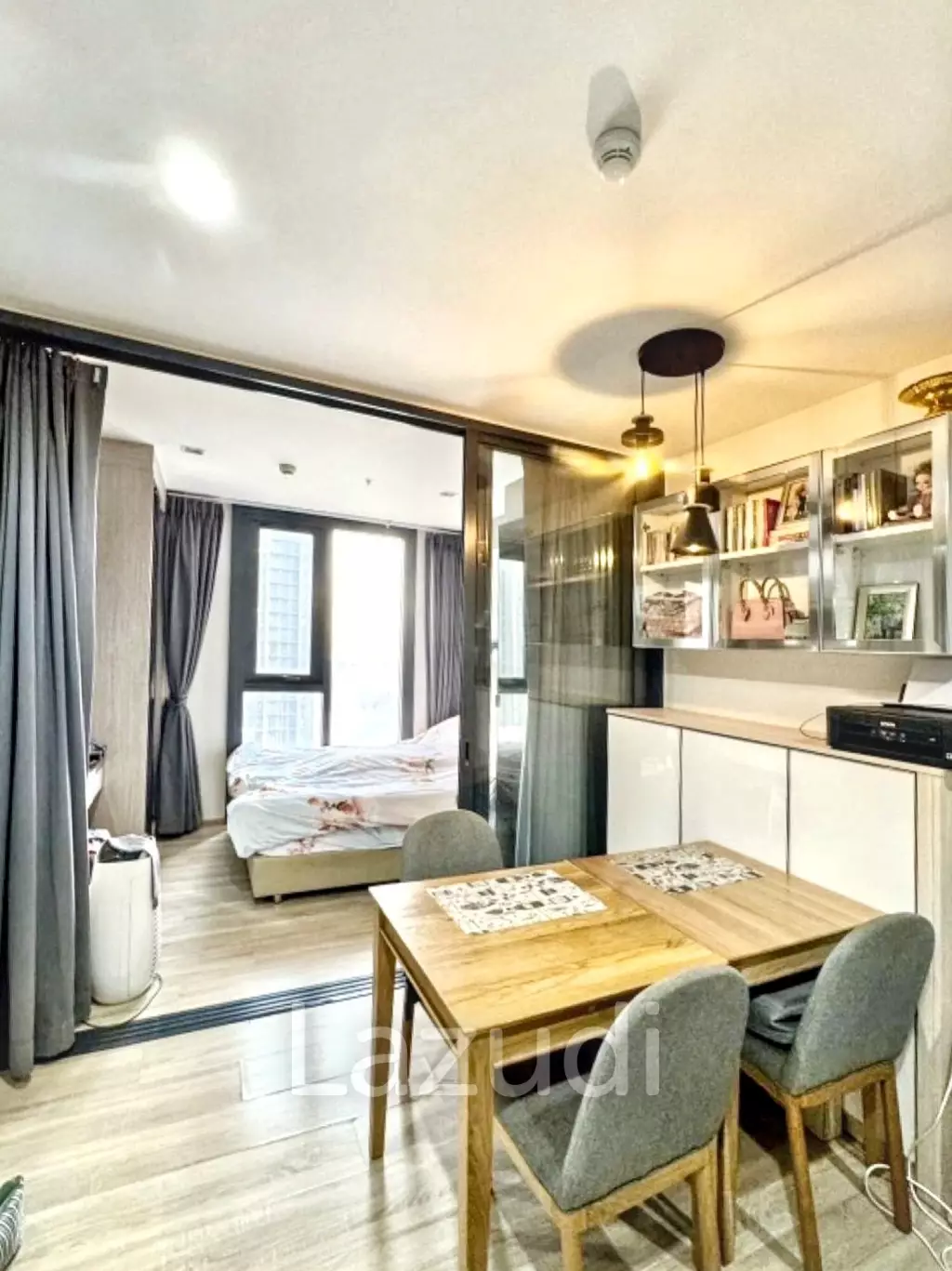 1 Bed 1 Bath 31 SQ.M The BASE Garden Rama 9