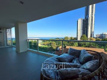 3 Beds 4 Baths 178 SQ.M. The Elegance @ Cosy Beach