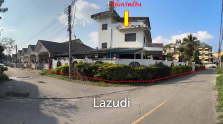 2 Ngan Land for sale with buildings in Golden area
