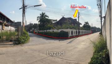 2 Ngan Land for sale with buildings in Golden area