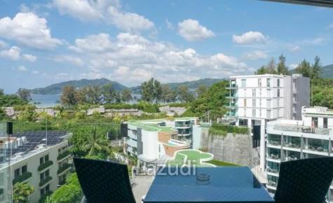 Studio Condo with private Rooftop Terrace and Jacuzzi Near Patong Beach