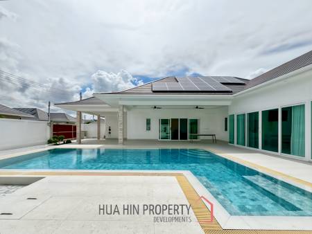 BEST DEAL : Contemporary 3-Bedroom Villa with Pool in Aria 2