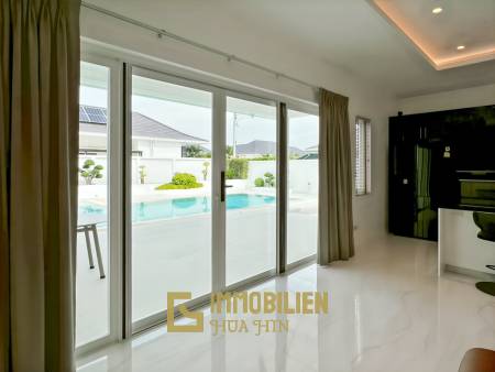 วิลลา 3 ห้องนอนสไตล์โมเดิร์นพร้อมสระว่ายน้ำ ในอาเรีย 2