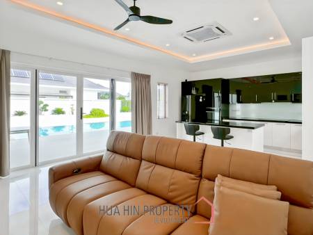 BEST DEAL : Contemporary 3-Bedroom Villa with Pool in Aria 2