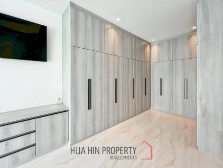 BEST DEAL : Contemporary 3-Bedroom Villa with Pool in Aria 2