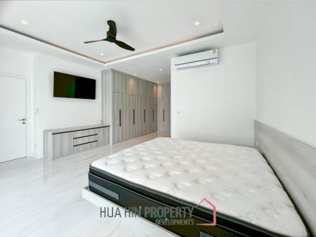 BEST DEAL : Contemporary 3-Bedroom Villa with Pool in Aria 2