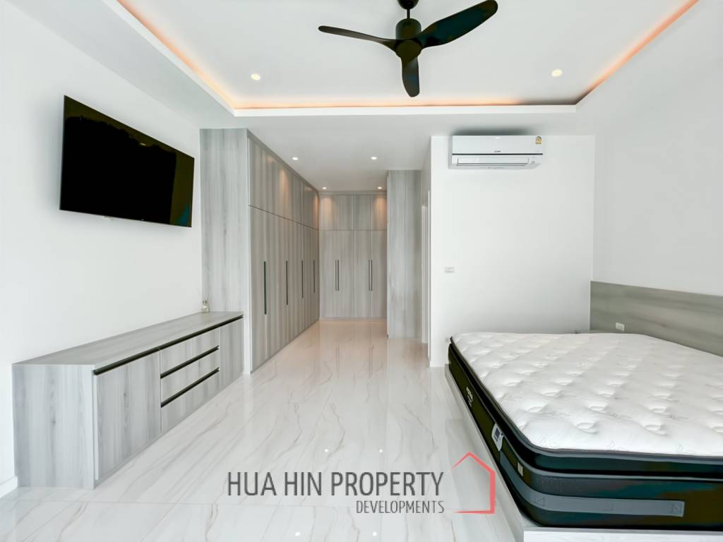 BEST DEAL : Contemporary 3-Bedroom Villa with Pool in Aria 2