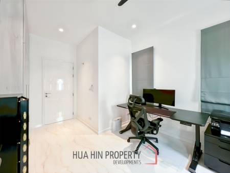 BEST DEAL : Contemporary 3-Bedroom Villa with Pool in Aria 2