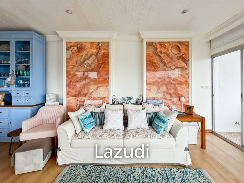 Absolute Beachfront - 2 Bedroom Condo in Baan Thew Kluen, Hua Hin