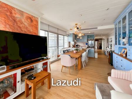 Absolute Beachfront - 2 Bedroom Condo in Baan Thew Kluen, Hua Hin