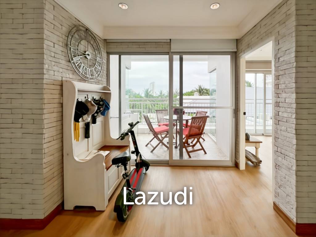 Absolute Beachfront - 2 Bedroom Condo in Baan Thew Kluen, Hua Hin