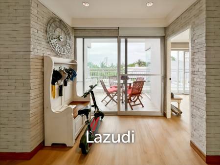 Absolute Beachfront - 2 Bedroom Condo in Baan Thew Kluen, Hua Hin